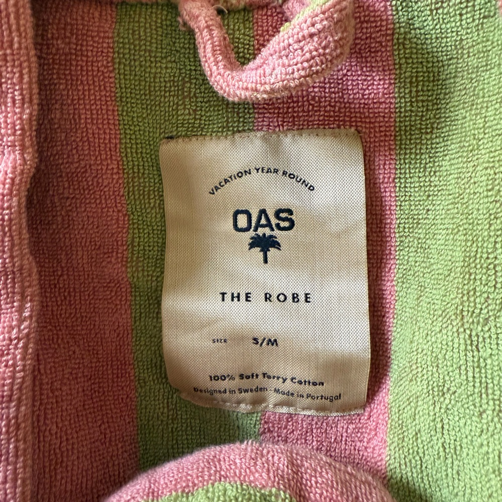OAS Vibrant Pink and Green Robe